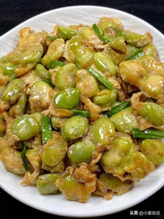 中老年人多吃这3物，腿脚利索，精神棒！价格不贵、人人吃得起
