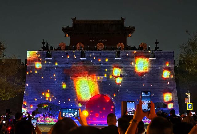 元旦跨年去哪？来丰台看古城古镇花式点亮，把非遗漆猫带回家