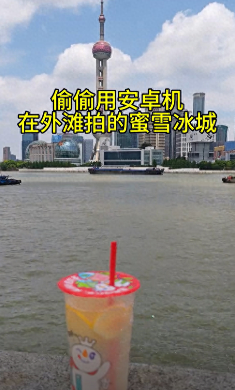 "穷人才吃49元的午餐"被骂上热搜：你高高在上，看不见人间疾苦？