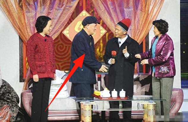 终于破案了！逼得赵本山退出央视春晚的不是宋丹丹，更不是范伟