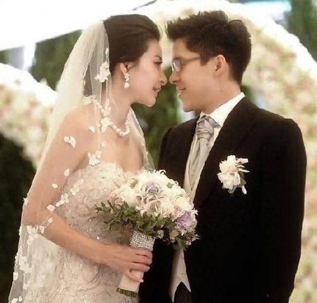 结婚13年，44岁郭晶晶再次迎来喜讯，官媒发文，终于等到这一天