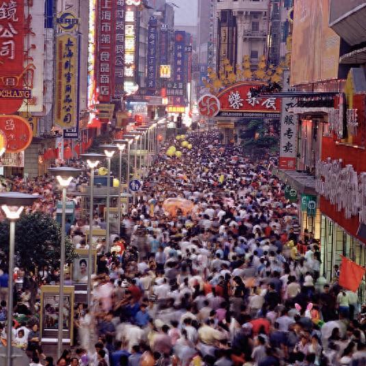 十一黄金周开战！高德、美团狂撒亿元红包补贴，商家：全员停休“接客”