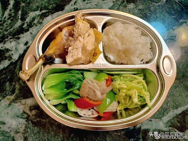孙俪把这叫干净饭，网友: 学校食堂天天都这样，怪不得上学就变瘦