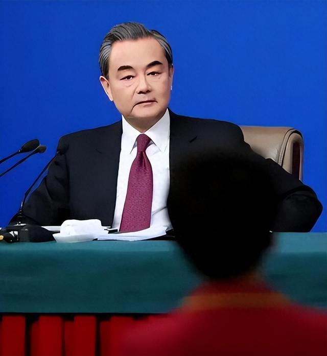 特朗普已做好开战准备？王毅曾警告：中美一旦冲突，结局只有一个