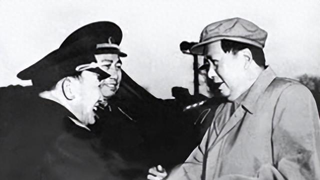 薄一波的两位亲家，一位开国将军，另一位官至副国级	，他们是谁？