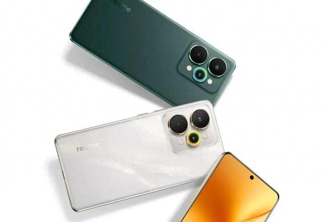 realme真我16 Pro系列，将载潜望式长焦镜头