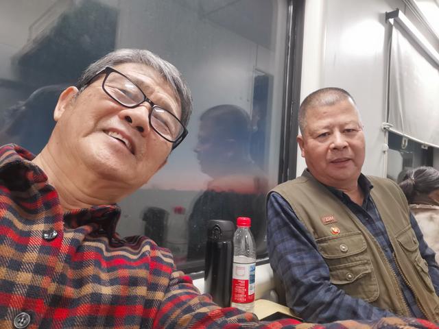 哥俩同行——北京