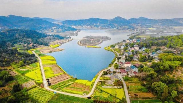 美丽农村路｜“阿拉”江南好风光，绿水青山里的IP富民路