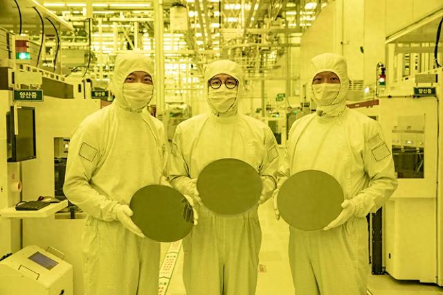 受特斯拉大单推动 三星晶圆代工业务预计将在年底前实现强劲增长