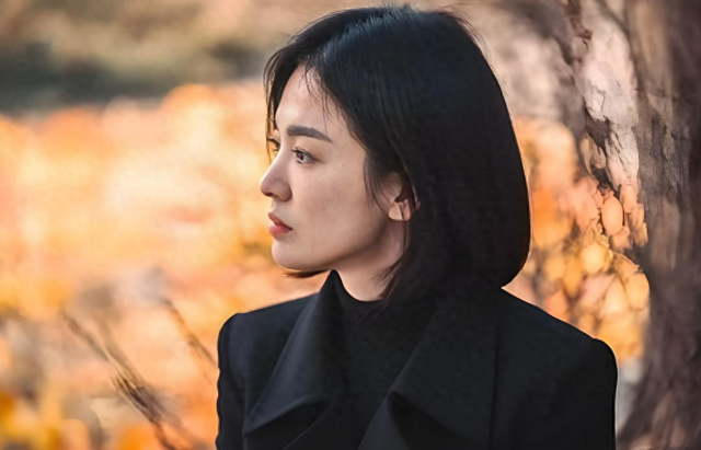 现在最可怕的事，不是年轻人不结婚生孩子，而是70后父母集体放手