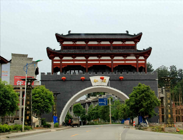 遵义余庆：敖溪千年土司城