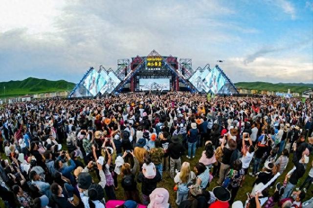 牧体旅融合 雅克音乐季点燃红原夏日经济