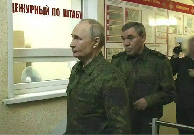 俄军推进加速，普京摊牌，乌克兰还有退路吗？