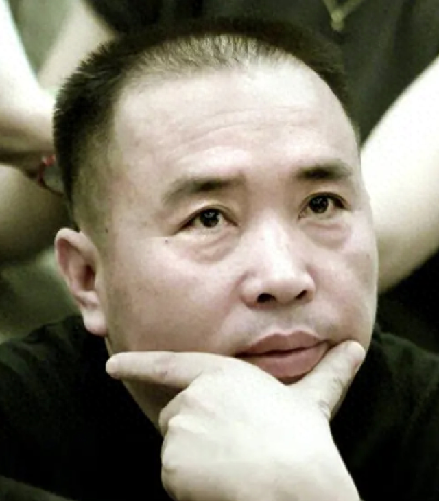 他是赖昌星最大的靠山，在赖昌星被查后，他的结局如何？