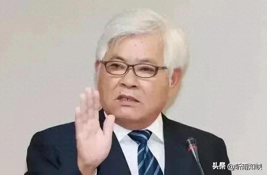 罢免情势骤变,卓荣泰面临辞职,吴思瑶彻底慌了,蓝营铁娘子出山