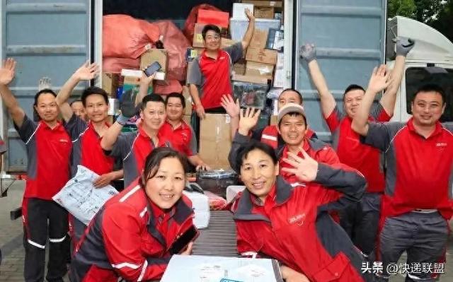 66万一线员工全部足额五险一金，这才是京东物流的必胜底气