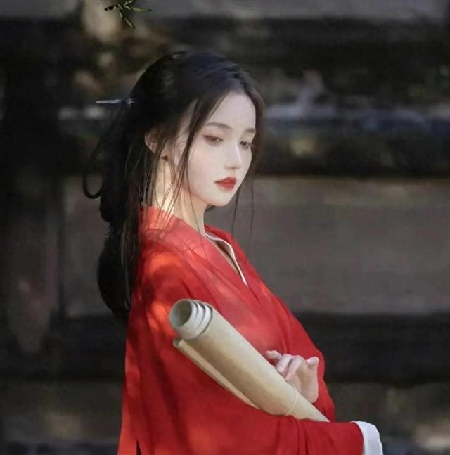 倒是造句子是什么（屋子里弥漫着一股焦糊味）