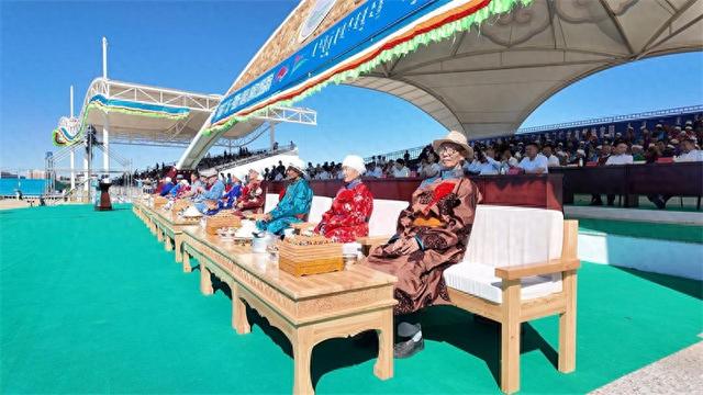 苏尼特左旗：千叟宴上敬桑榆 文旅融合谱新篇