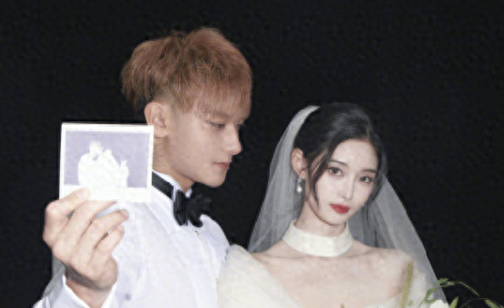 恋爱限时游戏鹿晗攻略（黄子韬求婚领证办婚礼）