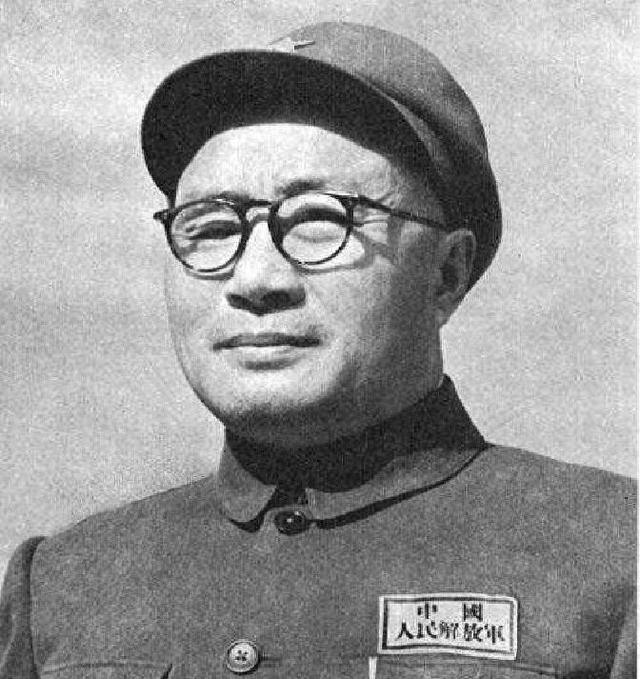 刘帅执掌二野多年，1958年被批判时，为何二野将领无人帮他讲话？