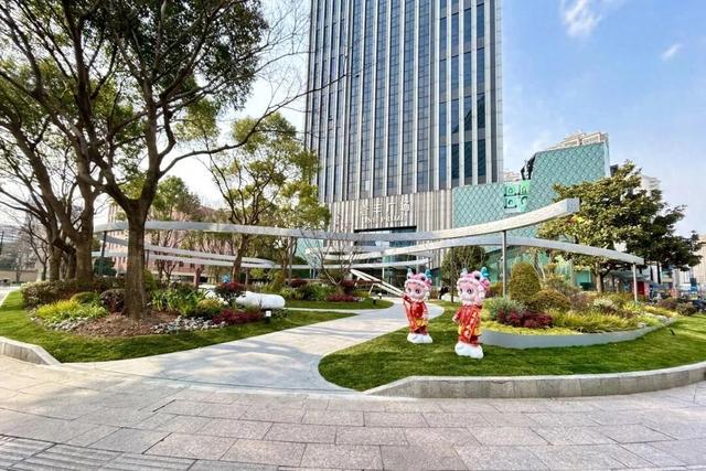 纪念中央特科成立98周年！四川北路上新一座红色文化与绿色生态融合的口袋公园