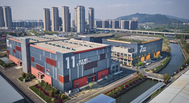 无锡华莱坞：从“工业锈带”到“产业秀带”的人文焕新