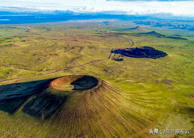 乌兰哈达火山景区发布客流高峰公告！