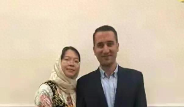 山东姑娘远嫁一夫多妻的伊朗，丈夫给半斤黄金彩礼，如今过的咋样