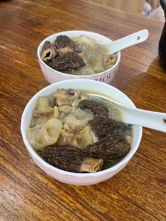鳗鱼胶的功效与作用 2026年鳗鱼胶的功效与作用及食用方法