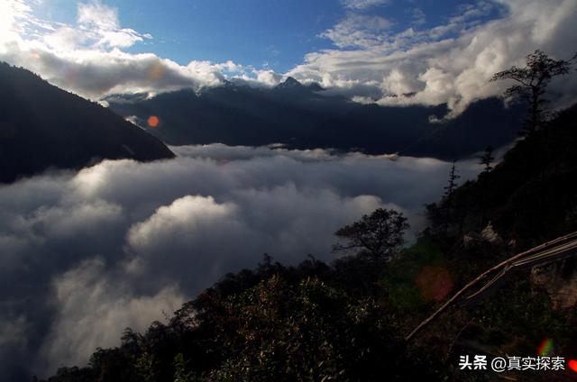 22 寻找大瀑布【无名营地—巴玉—山顶无名营地A】晴（日记版）