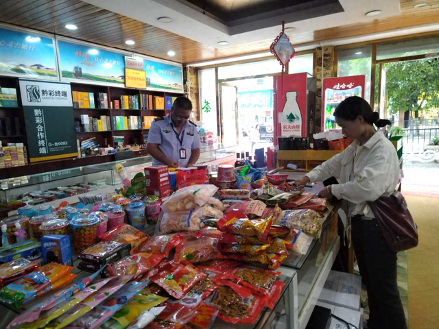 紫云县市场监督管理局开展景区暑期专项检查，全力护航旅游安全