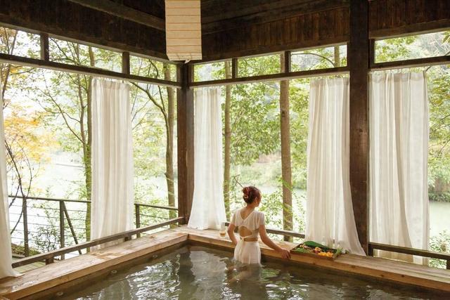 年猪宴、泡温泉、踏雪寻梅……来成都崇州一站式解锁冬日玩法