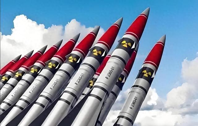 日本终于突破禁忌，亚太局势要大变天？最慌的不是中国是美国