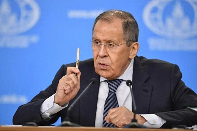 特朗普说漏嘴，拉夫罗夫挖出潜伏在俄罗斯克宫的“内鬼”，此人号称“最有价值的特工之一”，细节披露→