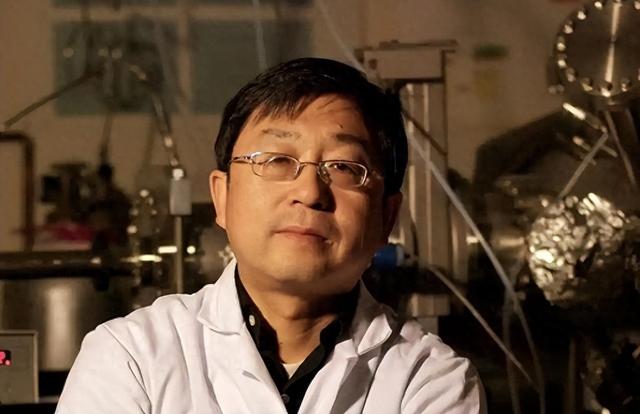 美媒的‘稀土救命稻草’？中国一看：这不就是冰箱贴级技术吗