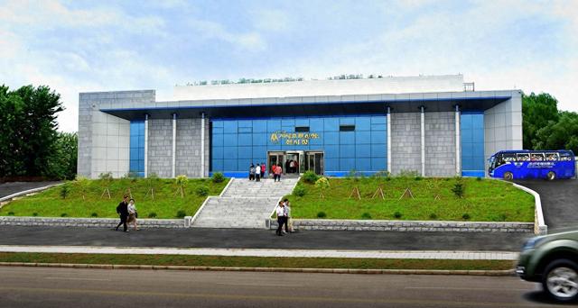 一江之隔带你看朝鲜-新建的开城高丽人参展览场