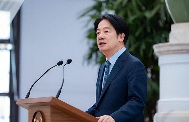 赖清德拆除蒋介石像后，即将离开台湾，大陆方面用两个字预言结局