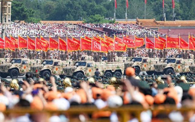 1.2 万官兵阅兵零误差！北斗厘米级精度背后，藏着多少突破？