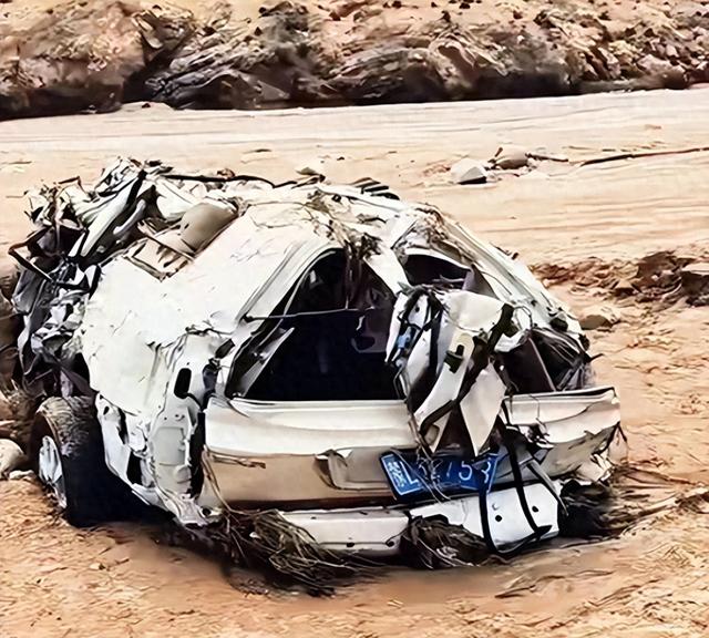 露营11人遇难后续：羊倌曾劝过 没听，身份曝光，五个家庭天塌了