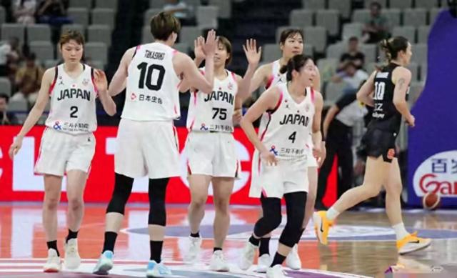 19:30！央视直播中国女篮对阵日本，目标进决赛，张子宇有望首发