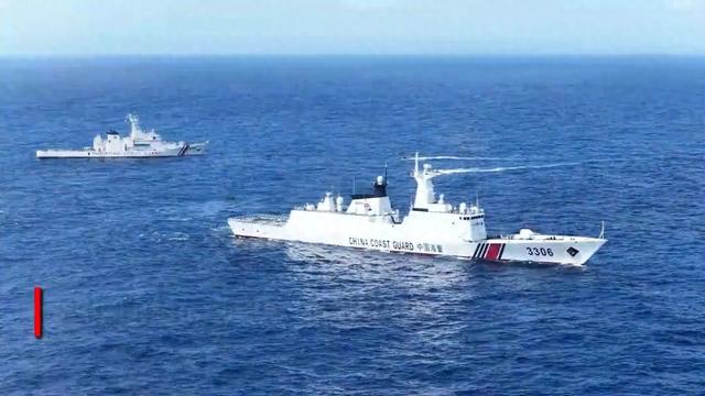 菲船员含泪感谢中方，菲海警却反咬一口，渲染中国舰船逼近菲海岸