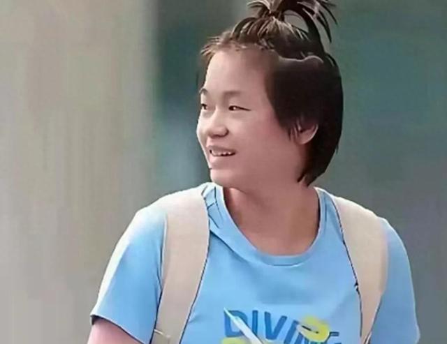 这次被人民日报“点名”的全红婵，暴露真实处境，现实远超想象