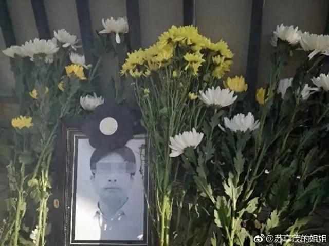 “翟欣欣涉敲诈勒索案”一审宣判：数额特别巨大，被判有期徒刑12年
