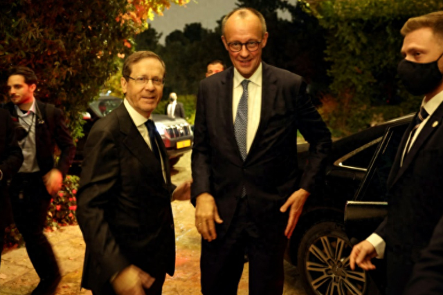 永远站在以色列这边！德总理施压巴勒斯坦：不改规则就别想建国！