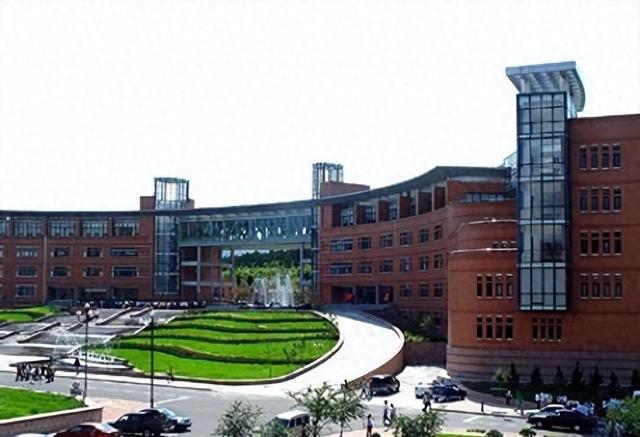 高考500分左右的你，选这6所大学，性价比很高考上就是赚吧