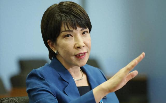 高市早苗通知全球，不撤回涉台言论，话音刚落，解放军攻击11亮相