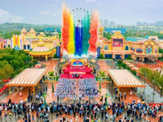 光头强急速飞车破解版（淮安熊出没乐园盛大开园 江苏再添亲子游新地标）