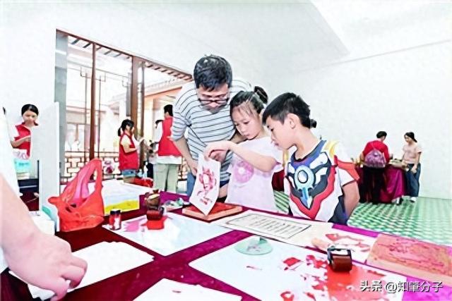 2025南国书香节肇庆分会场活动启动