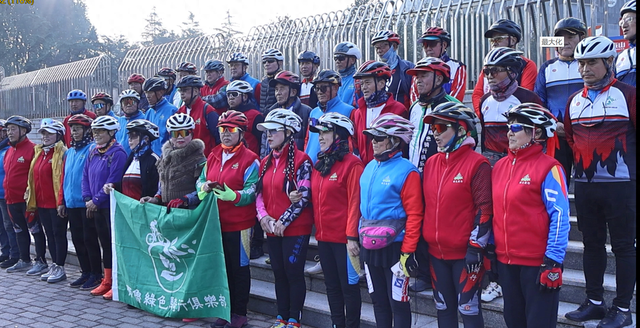 65岁再出发！济南有支“银发骑士团”