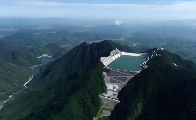西方专家：看不懂中国，建造的发电站，每消耗100度，才发80度电